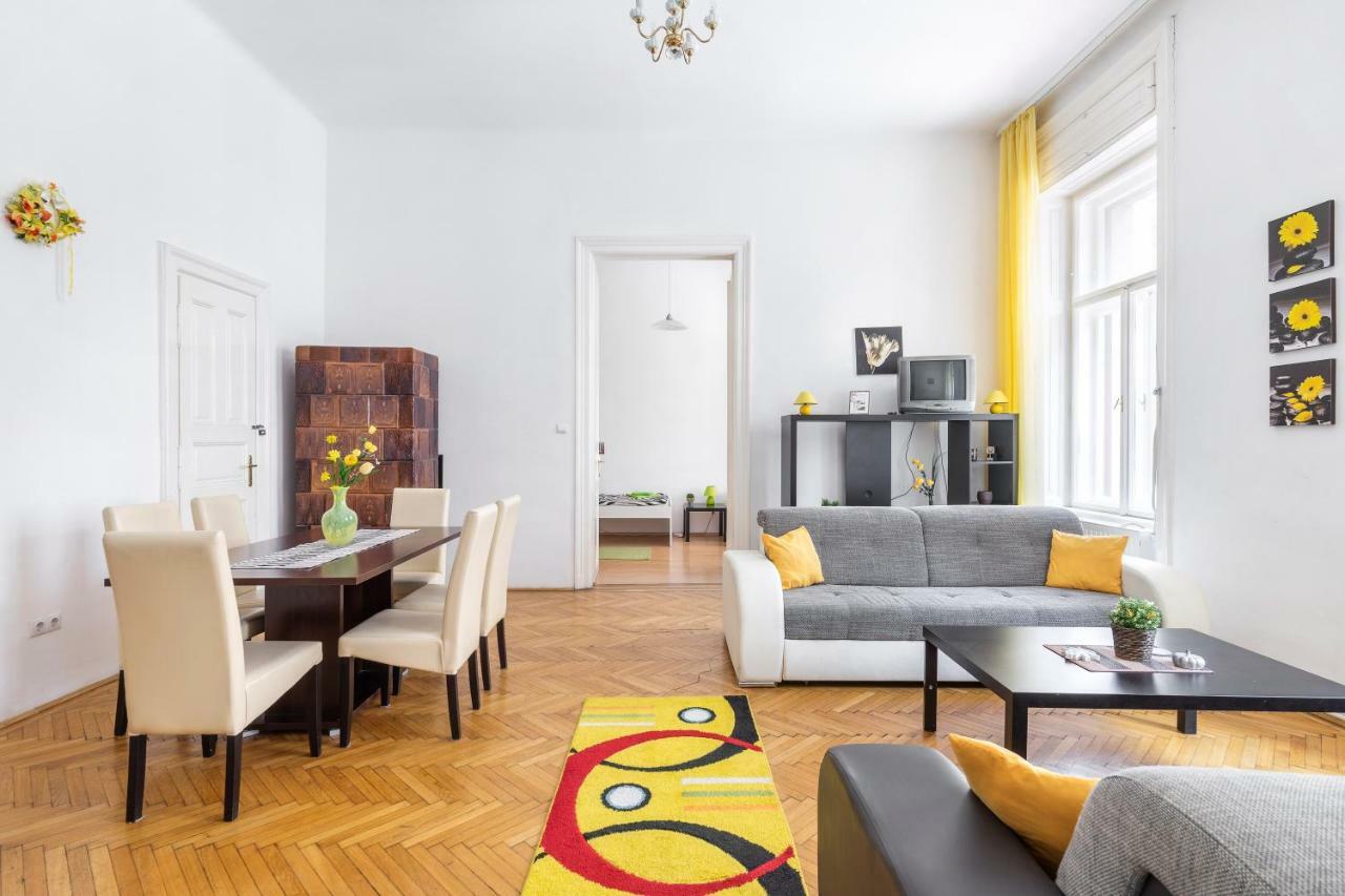Izabella Home 2 Будапеща Екстериор снимка