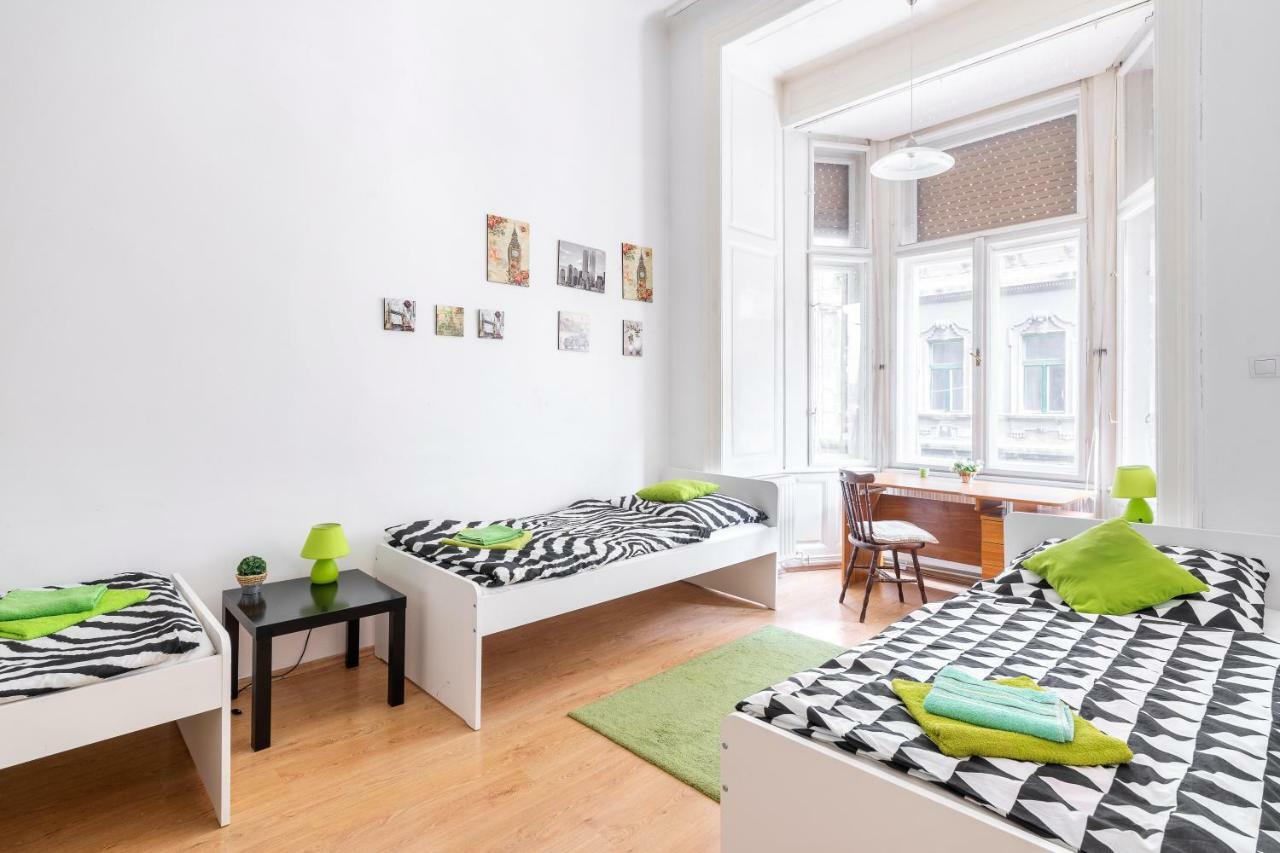 Izabella Home 2 Будапеща Екстериор снимка