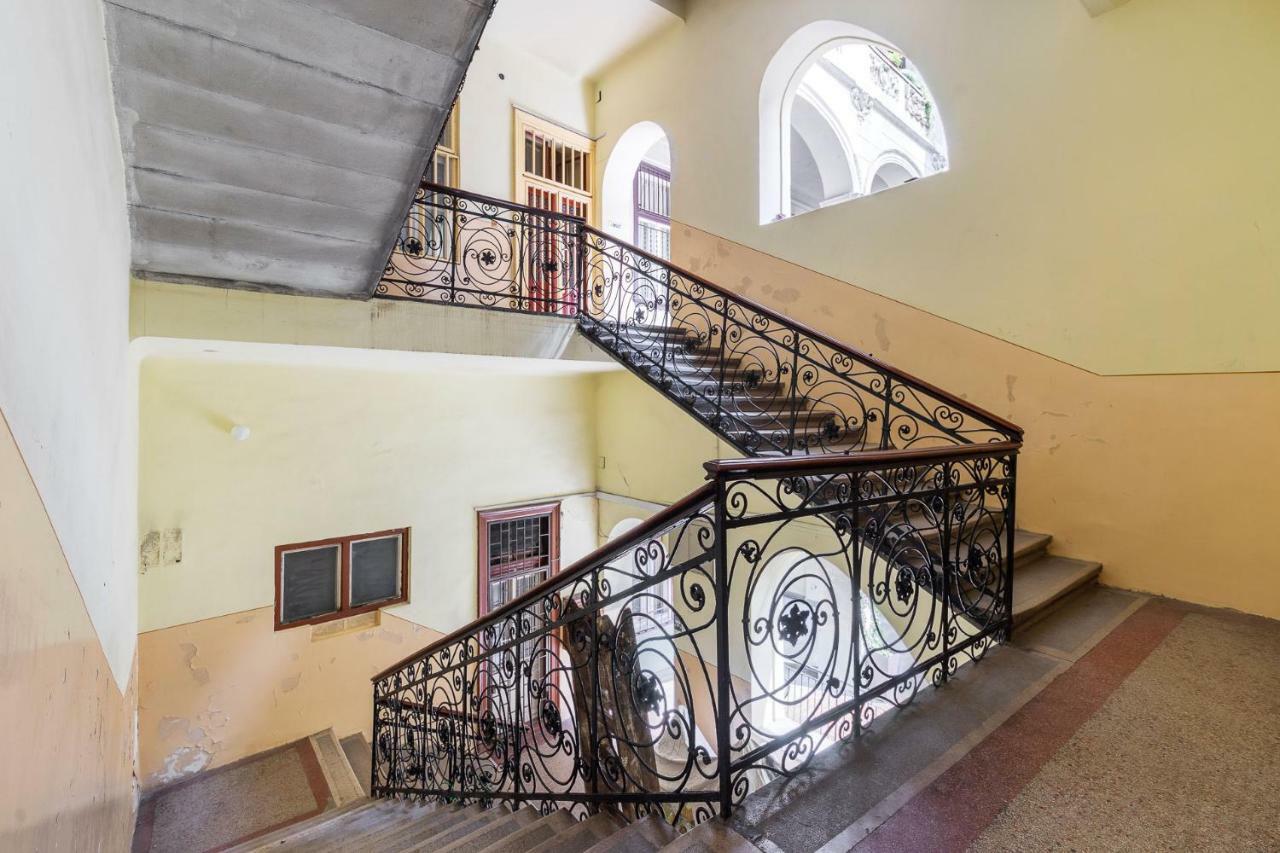 Izabella Home 2 Будапеща Екстериор снимка